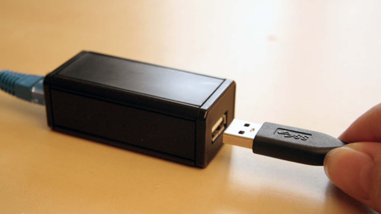 Plug Surpasses Kickstarter Goal in 12 Hours