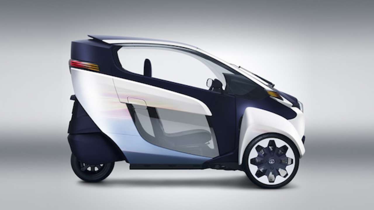 Toyota's i-ROAD Looks Like A Car Straight Out of Sci-Fi