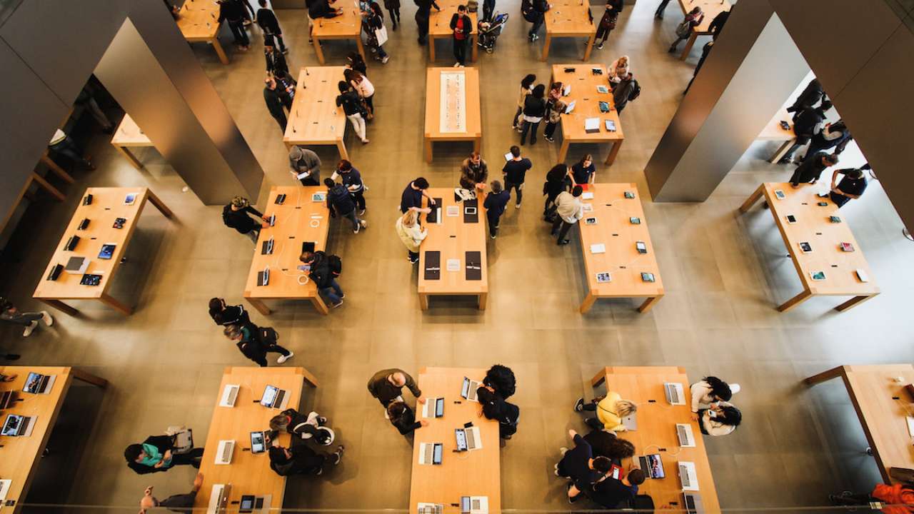 Woo uses AI to improve and simplify the employment process