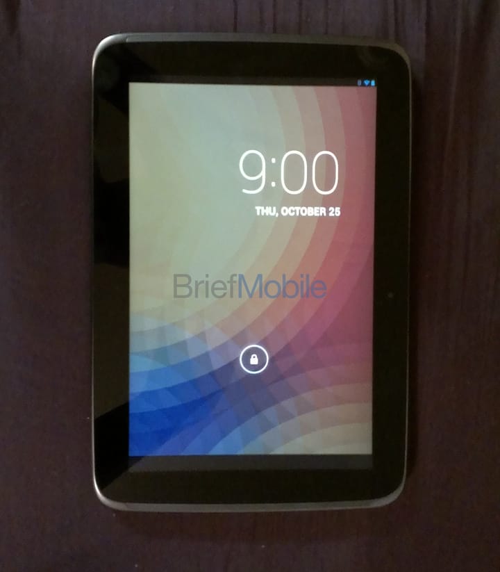 First Images of the Nexus 10 Tablet
