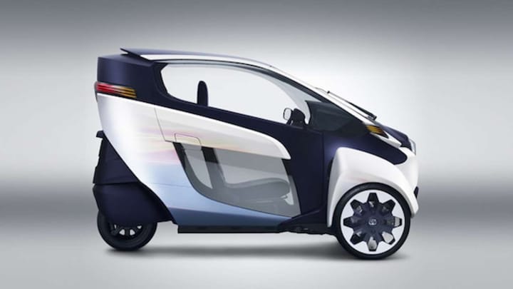 Toyota's i-ROAD Looks Like A Car Straight Out of Sci-Fi