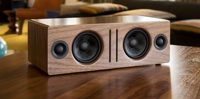 Review: Audioengine B2 Premium Bluetooth Speaker Offers High End Audio with Good Value
