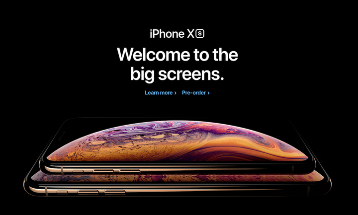 The iPhone XS is too damn big (for women)... or is it?