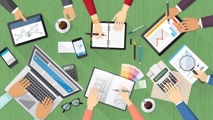 Here are 4 business tools you should be using for SEO, accounting, CRM, and product management