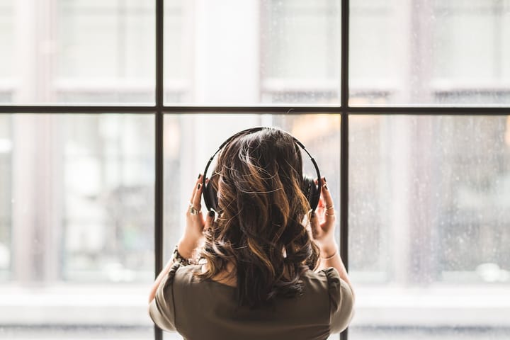 Smart gadgets to enhance music listening in 2019 and beyond